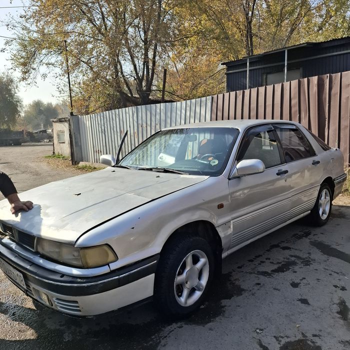 Продам машина срочно