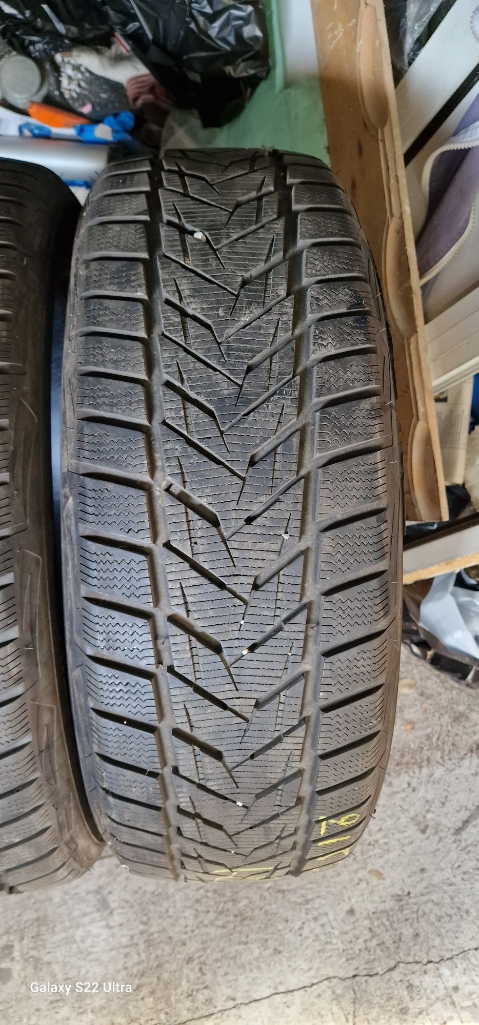 215/55/18 Vredestein Wintrac Extrem S
