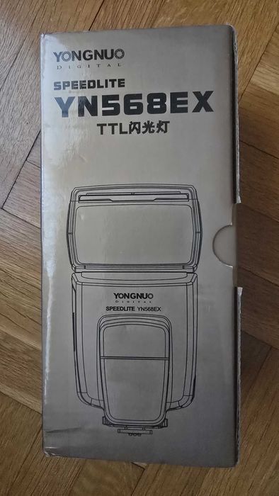 Светкавица Yongnuo speedlite YN568EX