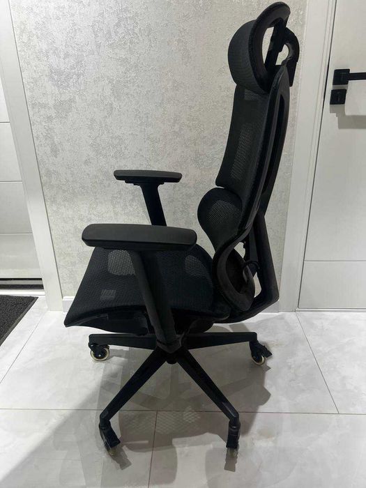 Хорошее офисное кресло ERGO Air Pro