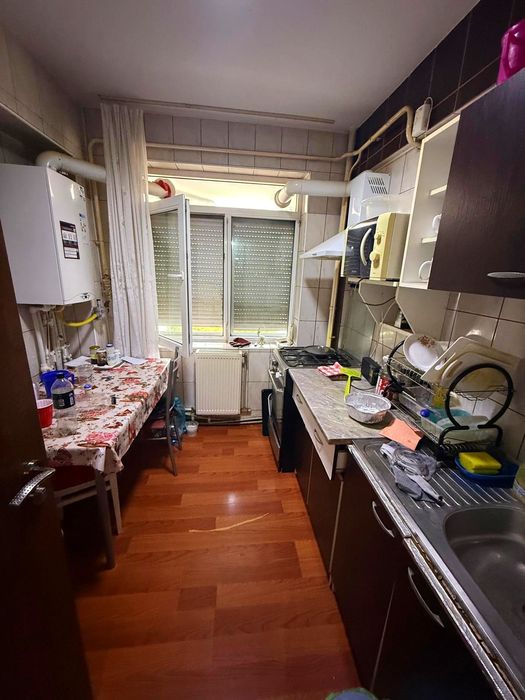 Vând apartament calea Galați