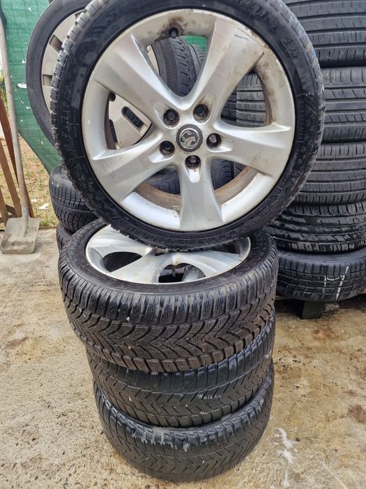 Jante aluminiu  cu cauciucuri M+S 225/45/17 Opel insignia A 5×120