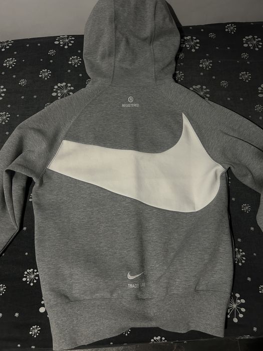 Nike swoosh суичър размер С