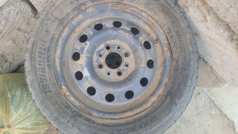 Зимный покрышка с диски 14 тик