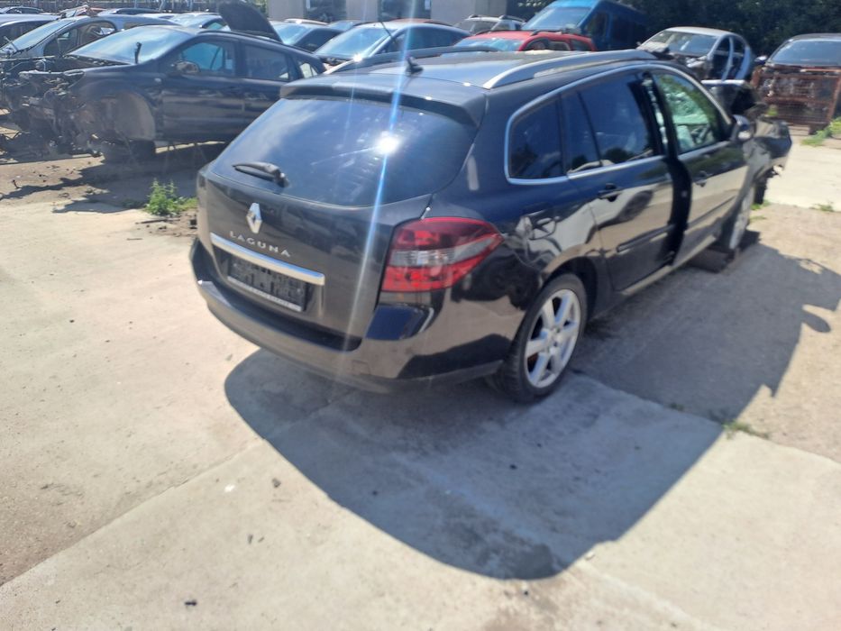 Dezmembrez Renault Laguna 3 Break cod culoare NV676
