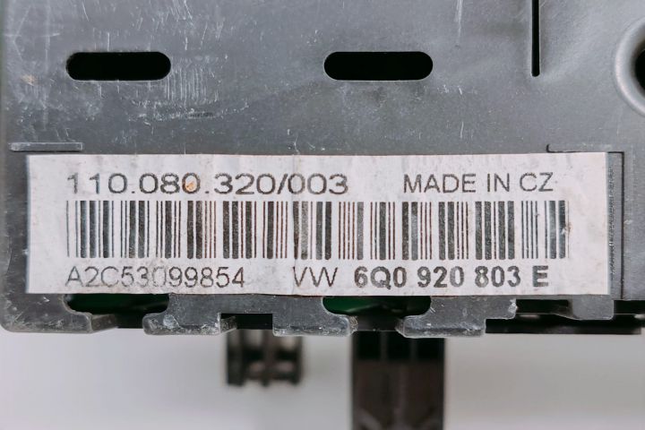 Ceas bord 6Q0920803E Volkswagen VW Polo a 4-a generatie 9N (facelift)