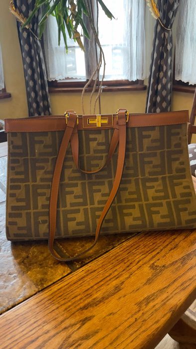 Дамска чанта fendi