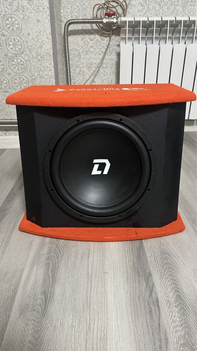 Продам  Сабвуфер DL Audio Barracuda 12A