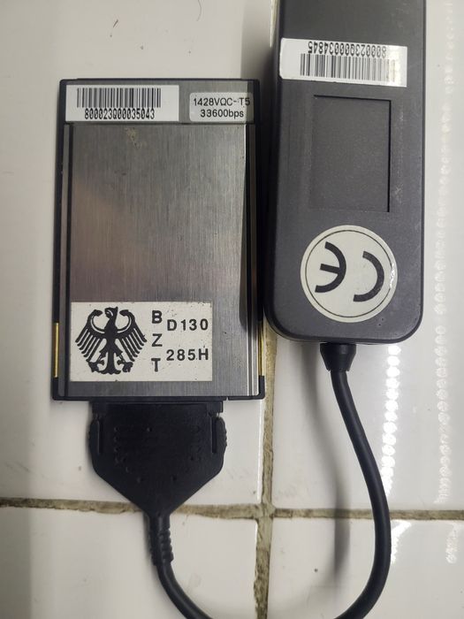 Продавам стар модем за лаптоп PCMCI 33600 bps