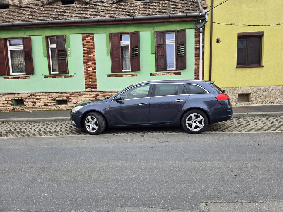 Opel Insignia Sport Tourer 2.0 diesel