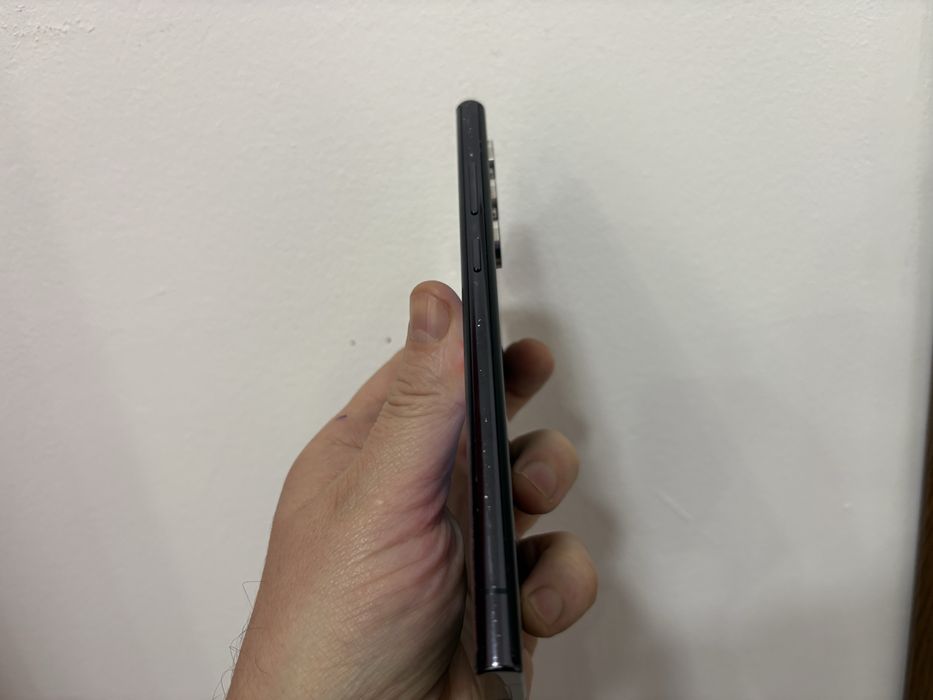 Samsung Galaxy S22 Ultra 5G, 128 gb, 8 gb ram, Black