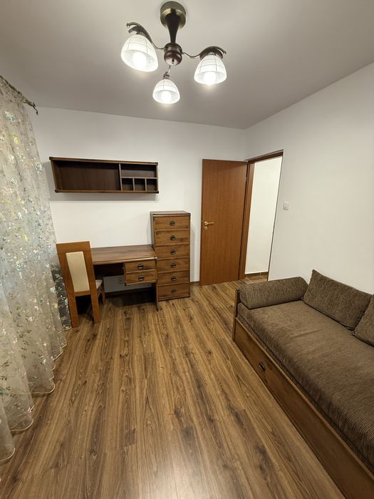 Inchiriere Apartament 3 camere - Rovine Bacriz