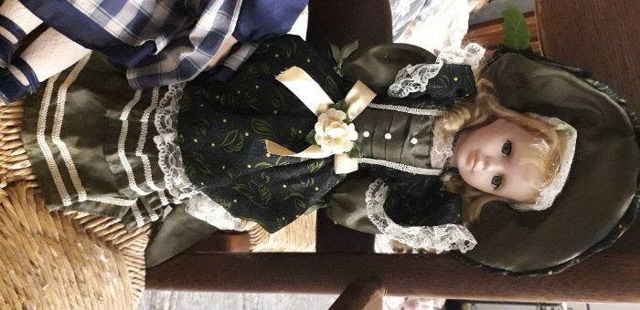 Papusi mari de colectie din portelan