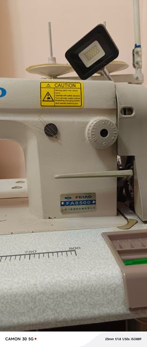 Продаю промышленную швейную машину FEIAO FA 8500.