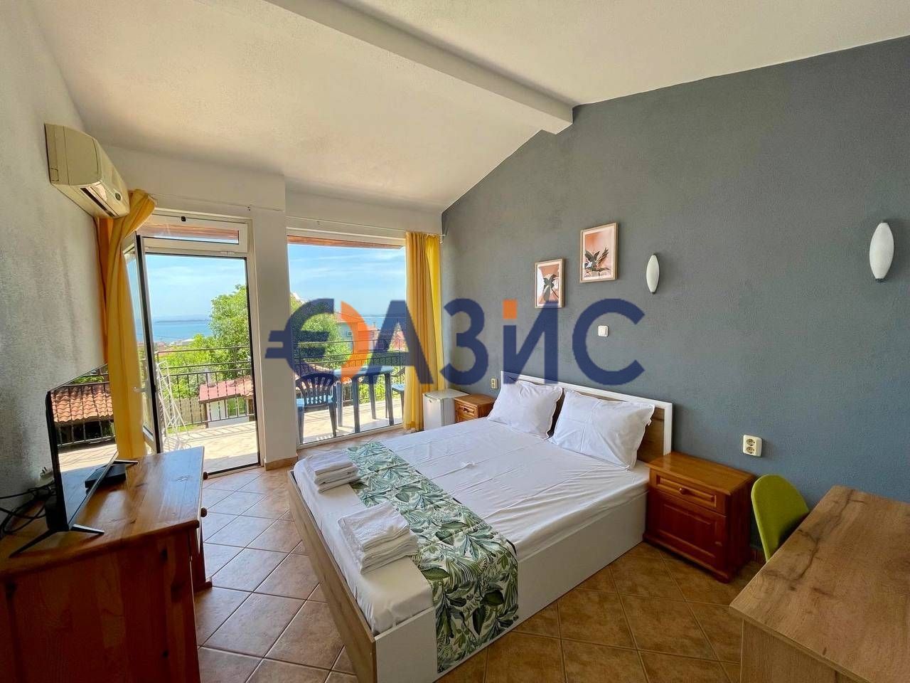 Продава се Хотел в Свети Влас - 812 кв.м за 468 €/кв.м - Снимка #5
