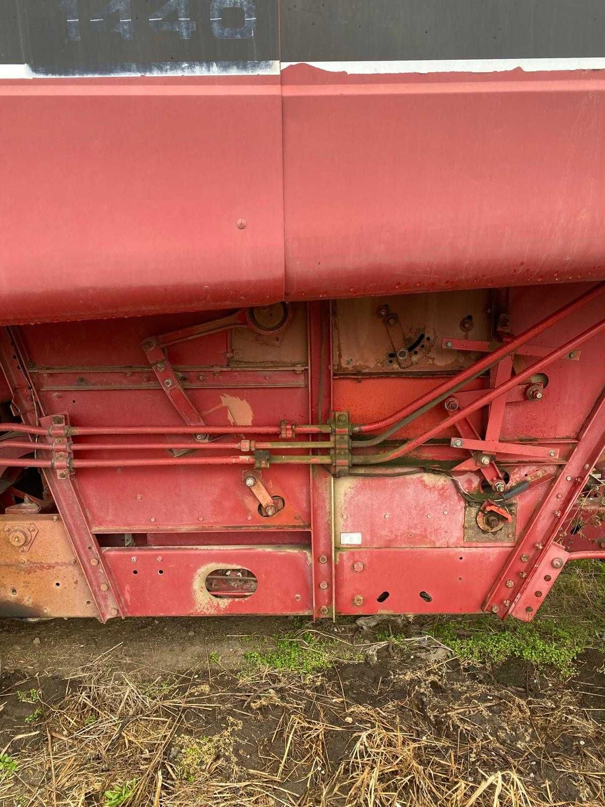 Dezmembrez combina Case IH 1440