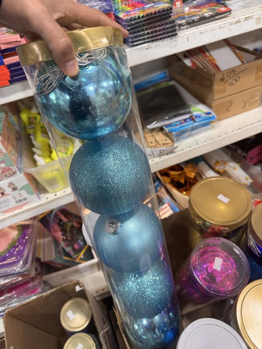 Новогодние игрушки