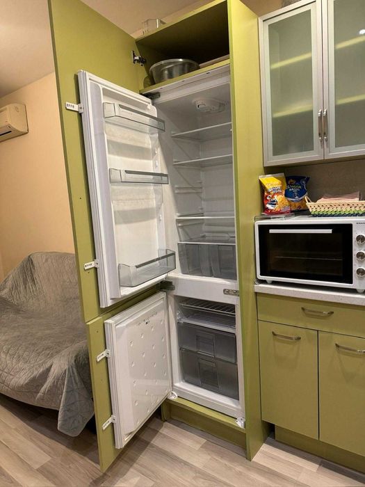 Дава се под наем Двустаен апартамент в Бургас, Лазур - 55 кв.м за 459 € - Снимка #5