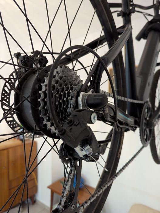 Bicicleta asistata electric Carpat C27177E