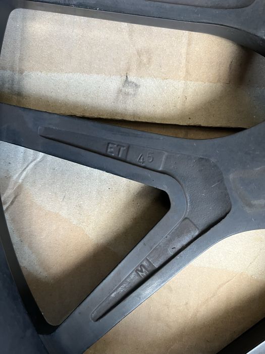 2бр. джанти 20" AMG