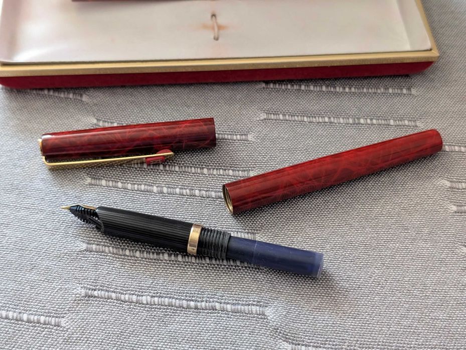 Pix Pelikan Silvexa 28, OMAS + Stilou, 150 lei setul