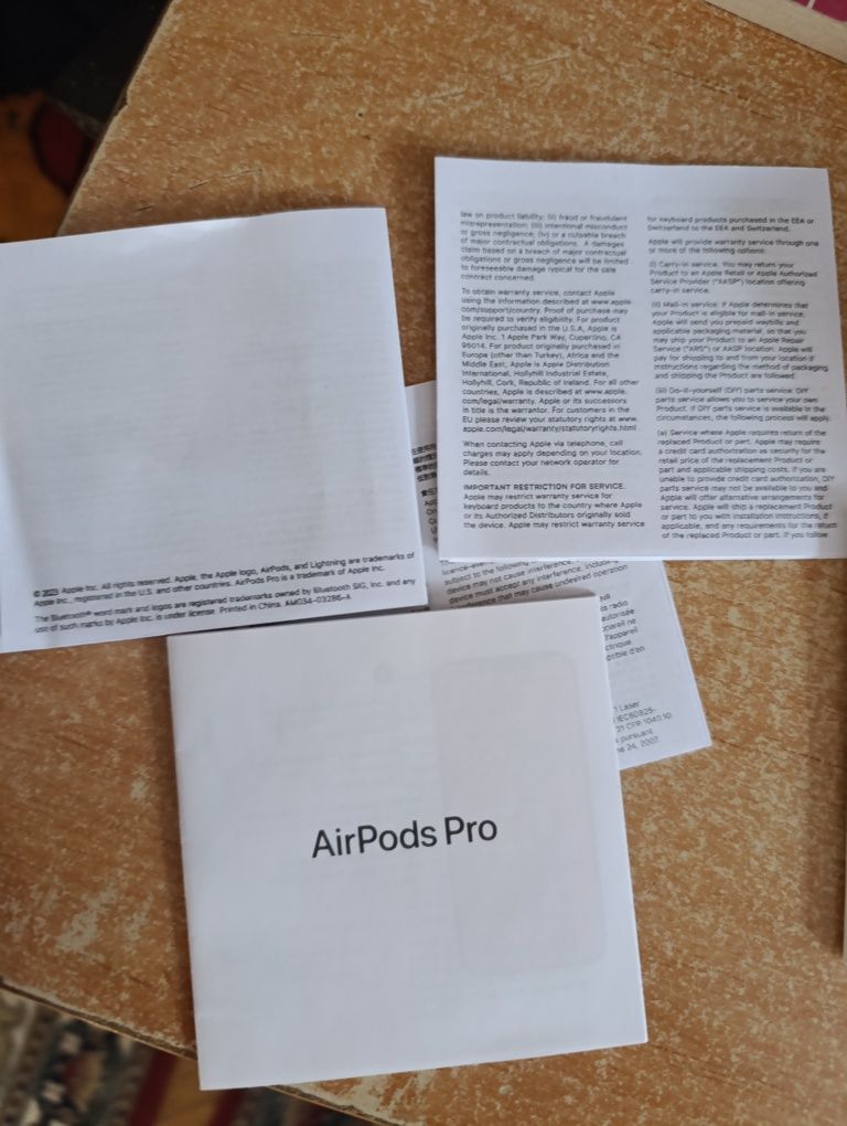 Слушалки Apple Airpods Pro (2nd Generation)