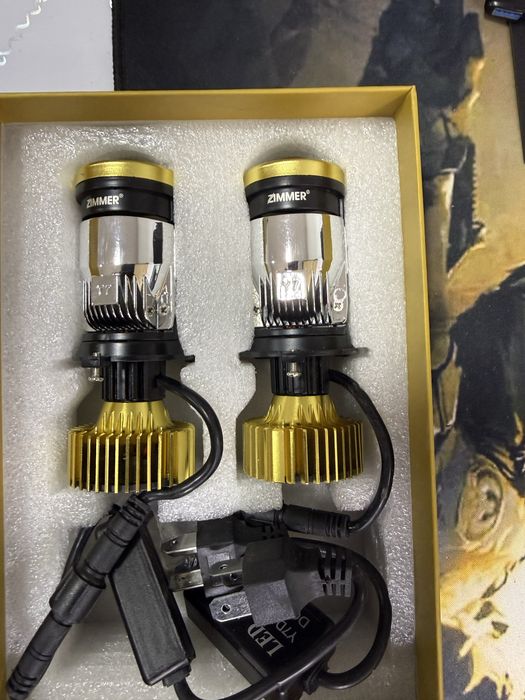 H4 zimmer led lampalar sotiladi 4dona bor bir qoyib olingan narxi 100m