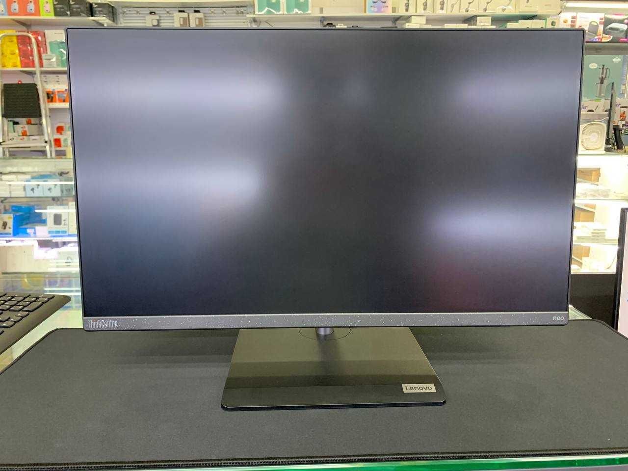 Lenovo ThinkCentre neo 30a 24 Gen4