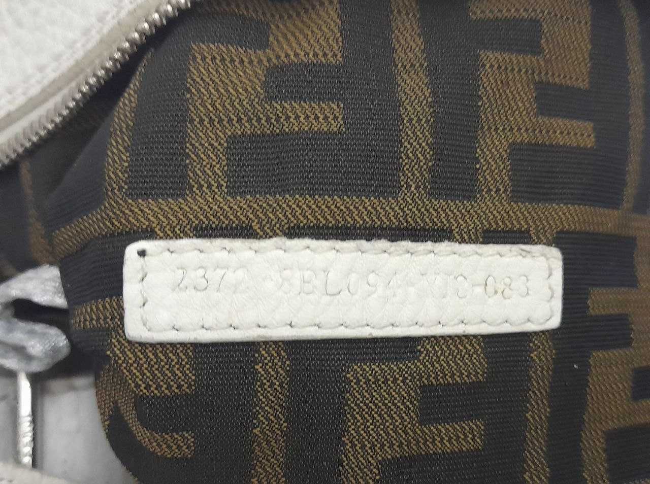 FENDI / Made in Italy. Винтажная сумка с ID номером. Редкость.