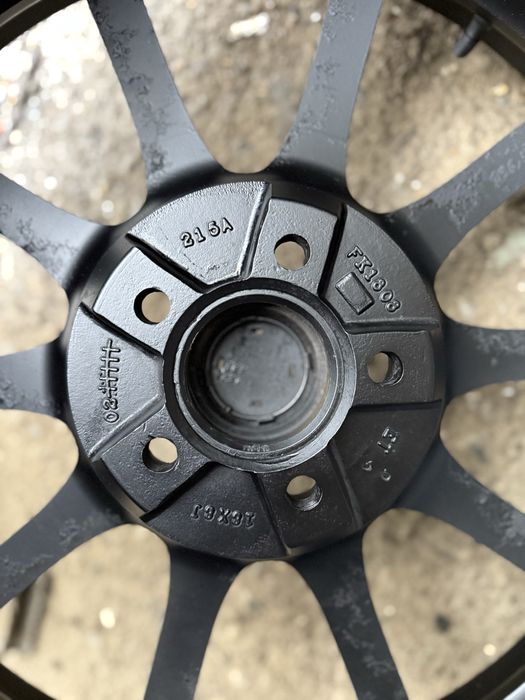 Jante R18 cu anvelope Hankook  225/40/ZR18