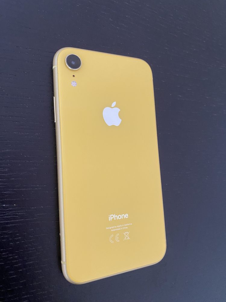 Iphone Xr galben