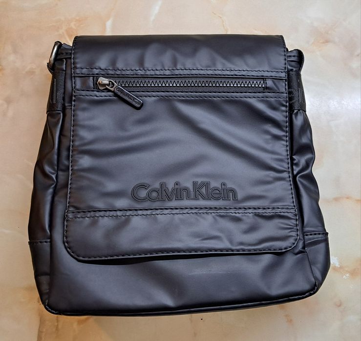 Чанта Calvin Klein