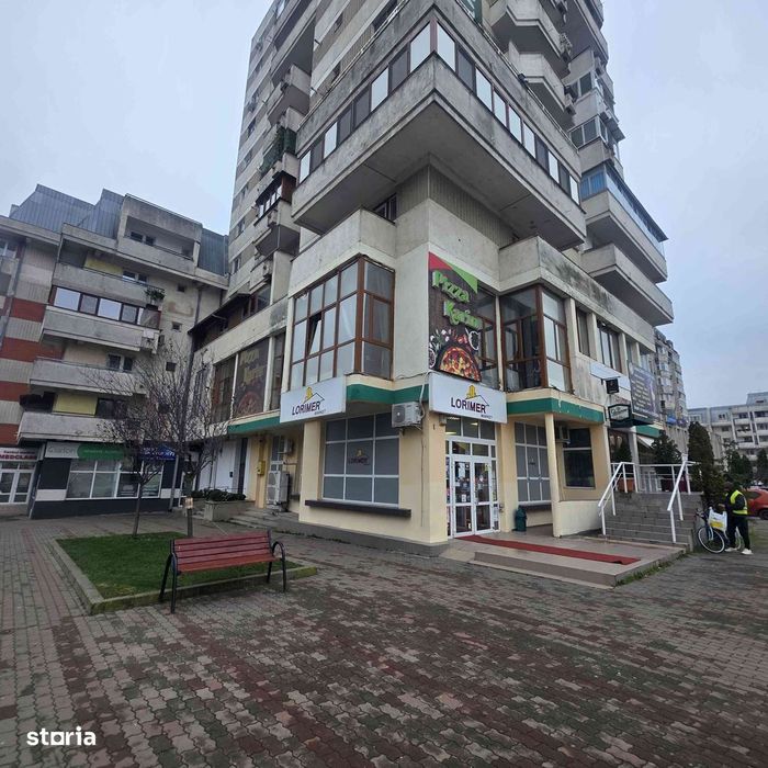 Spațiu comercial ultracentral de închiriat – Pașcani | 150 m²