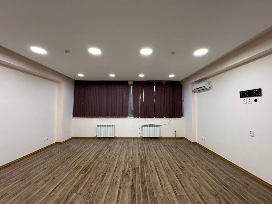 Аренда офис в Бизнес центре есть Лифт ул Бабур Яккасарайский район