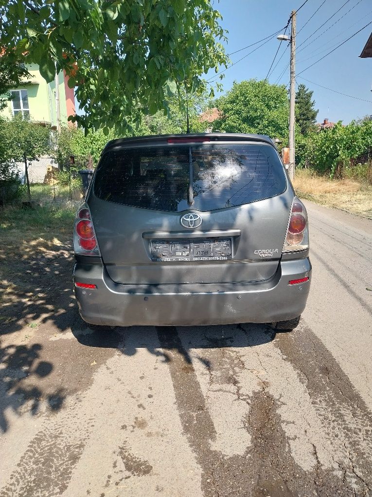 Оригиналени стопове Тойота Корола Версо 2004-2009/Toyota Corolla Vers