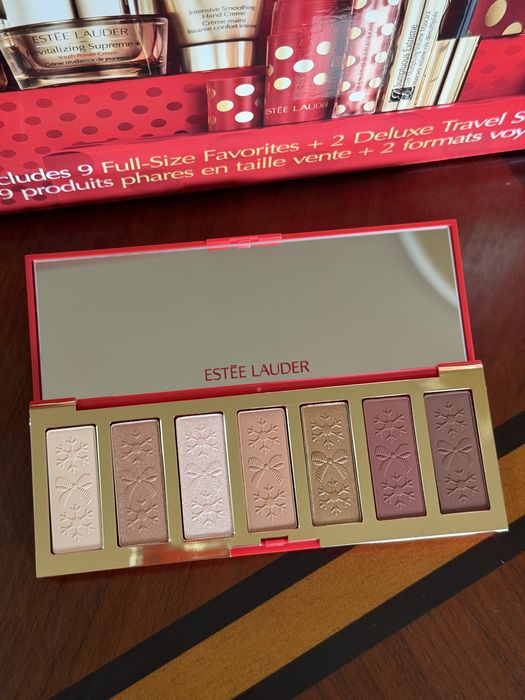Estee Lauder Glow