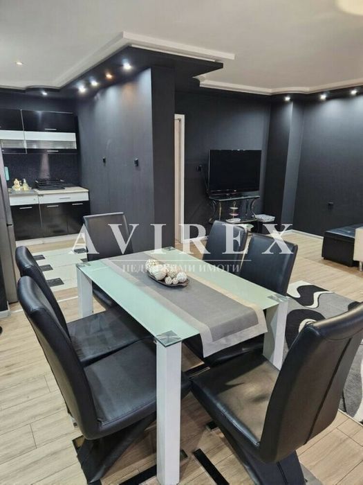 Тристаен апартамент под наем - Кючук Париж