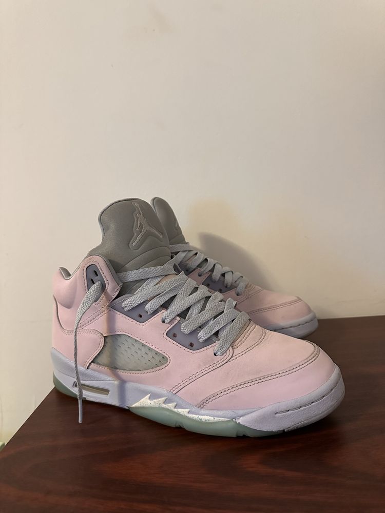 Jordan 5 easter.