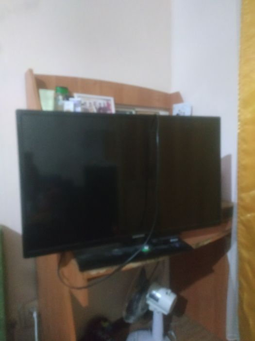 Самсунг телевизор Продам