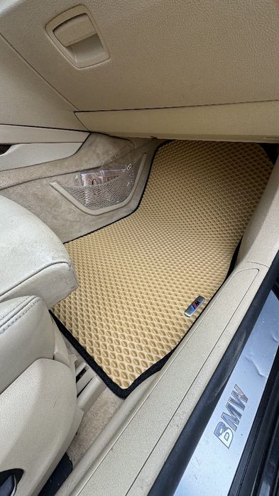 Volkswagen- Covorașe auto. Preșuri auto fabricate în România.