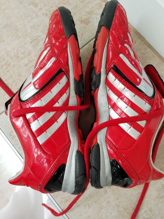 Оригинални детски маратонки /футболни обувки /бутонки Adidas