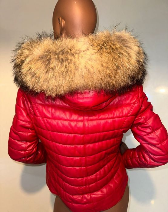 Geacă piele cu guler de vulpe