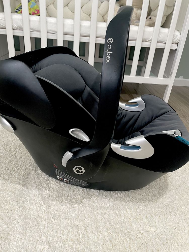 Cybex Platinium Aton Q