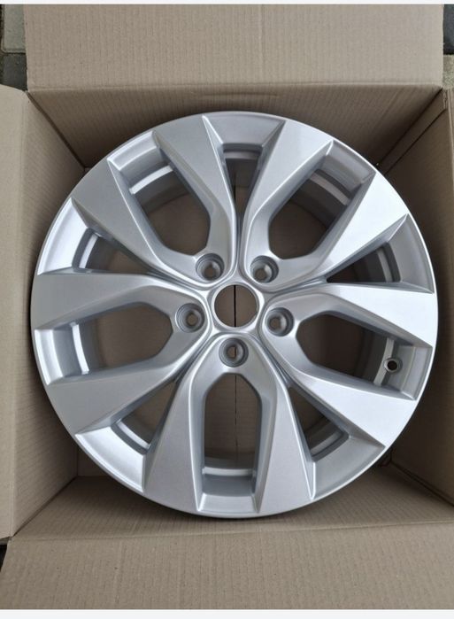 Set 4-Jante aliaj 17″ cu anvelope Continental 215/60 R17-
4030090