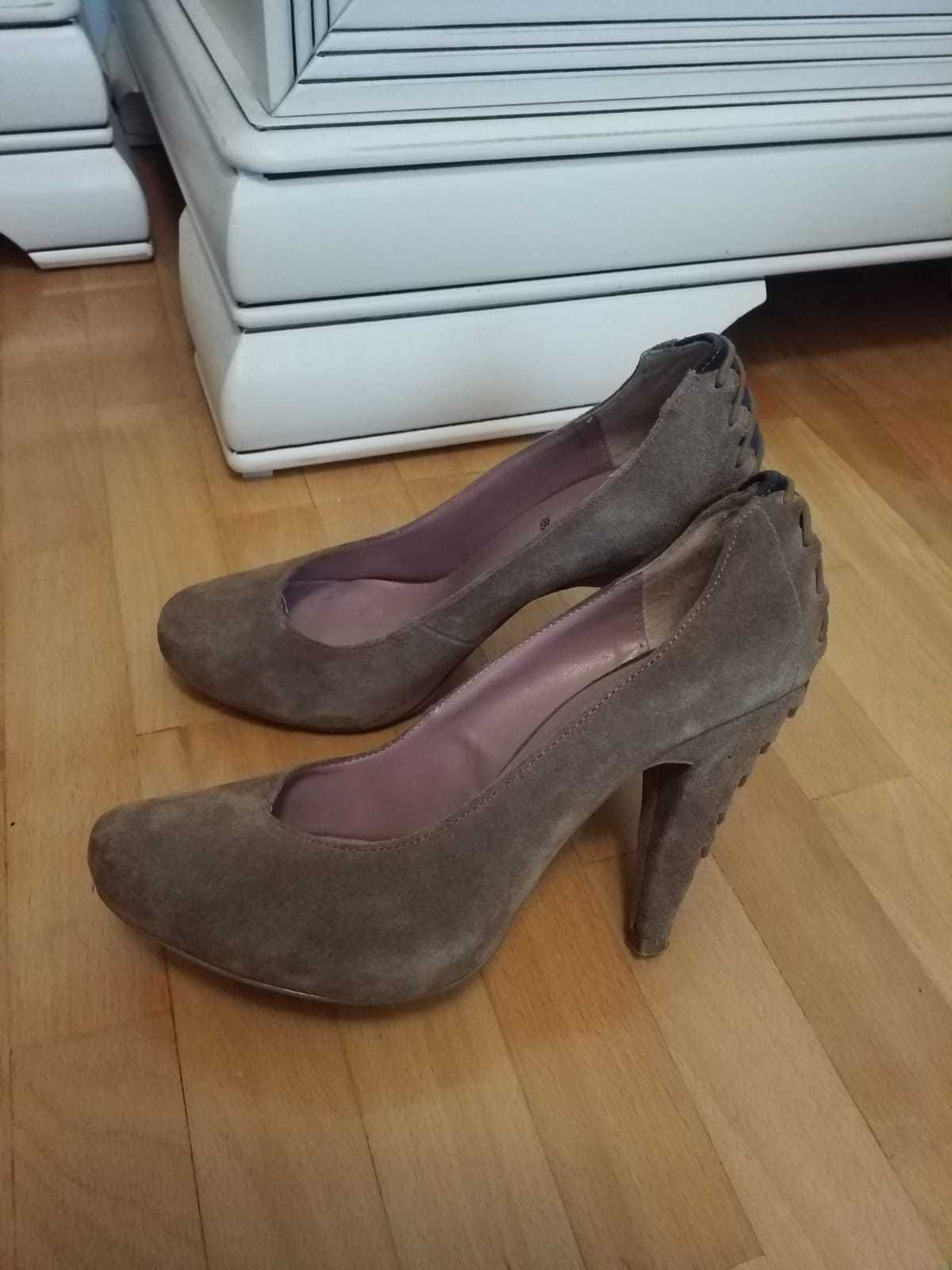 pantofi Bata piele naturala marime 39.