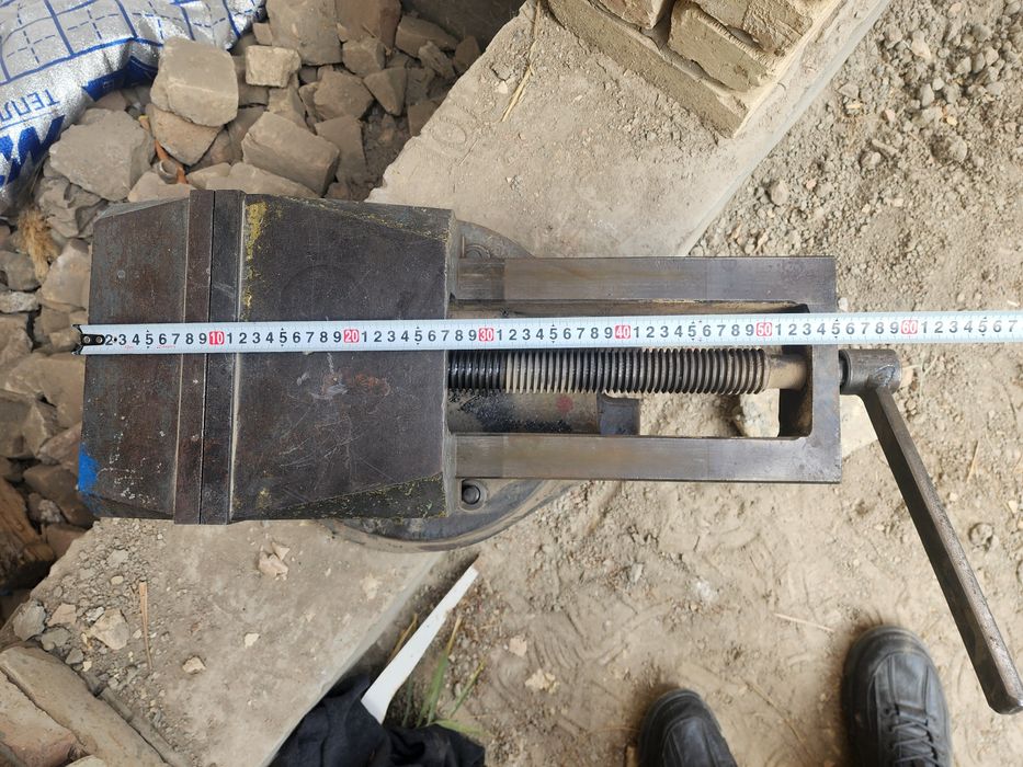 Тиска сотилади. Срочно