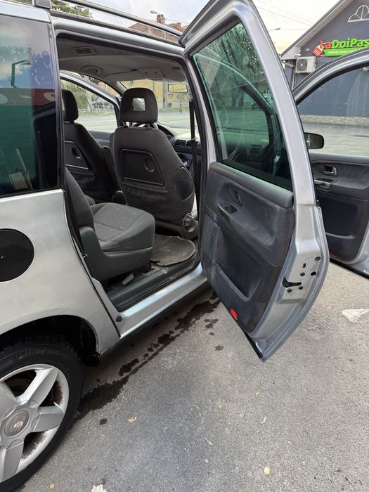 Vand sau schimb Seat Alhambra