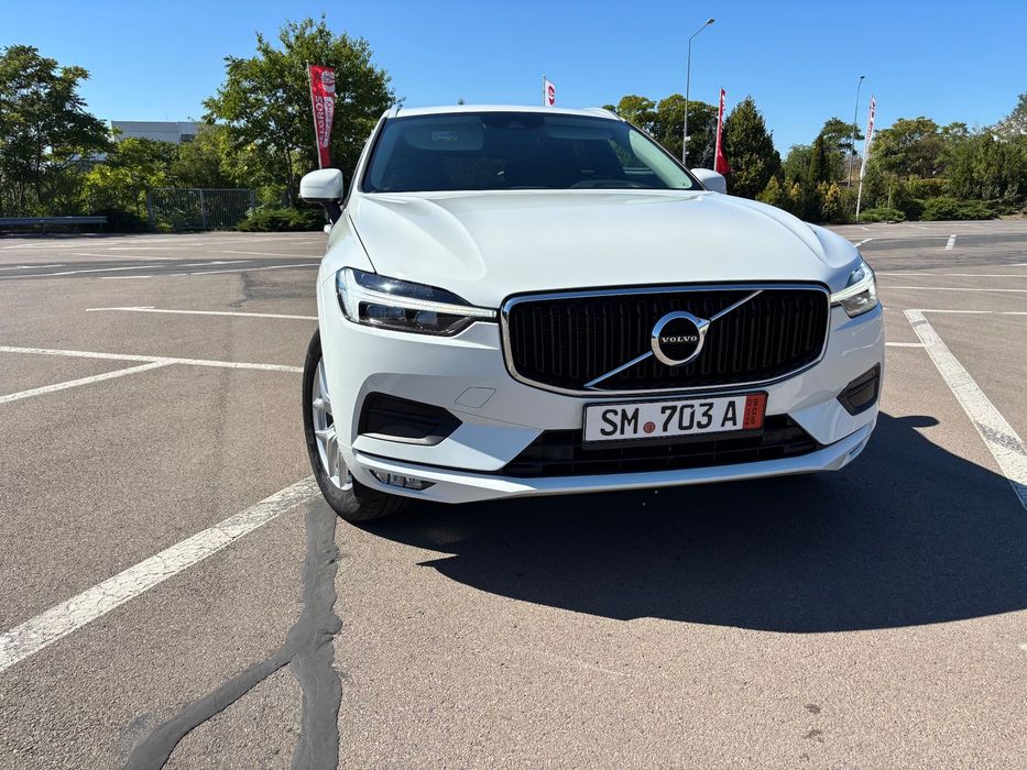 Volvo XC 60 Volvo XC60 Momentum Pro