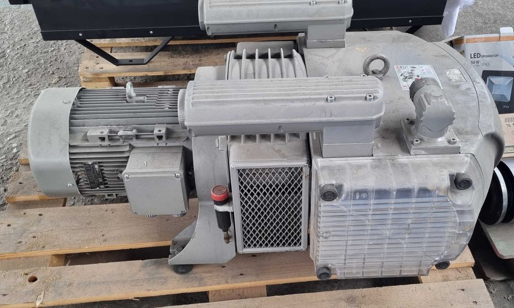 Вакуум помпа BECKER VTLF.2-250