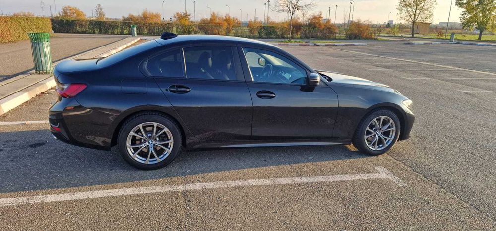 BMW Seria 3 318d G20